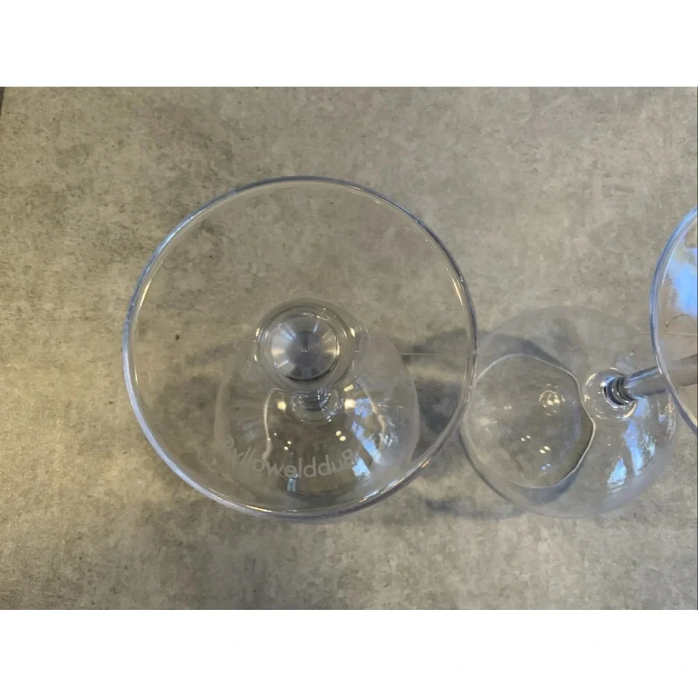 Floating Wine Glasses for Pool (Set of 2) - Pool Wine Glasses That Float